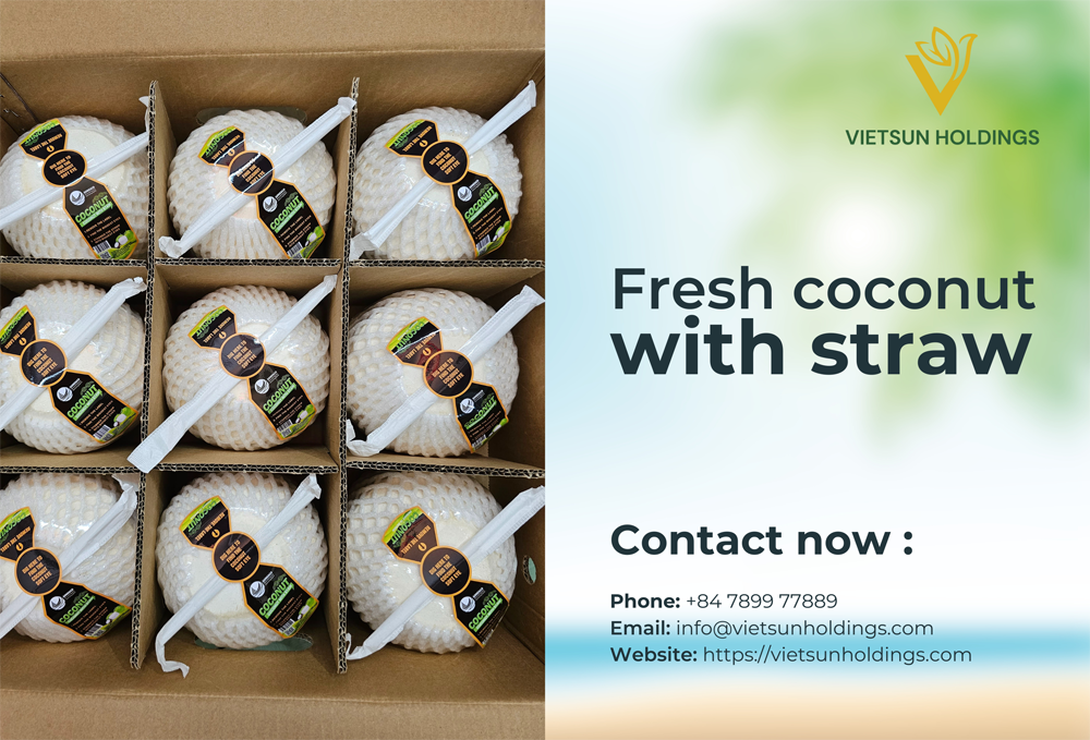 Diamond Coconut with staw